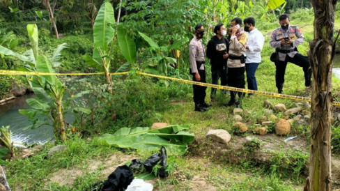 Purnawirawan Tni Tewas Tanpa Busana Di Sungai Sempor Ditemukan Benda