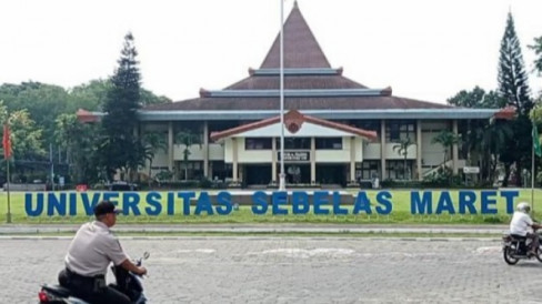 Ikuti Pelatihan Menwa Mahasiswa UNS Solo Tewas