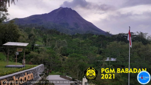 Dalam Enam Jam Gunung Merapi Luncurkan Tujuh Kali Guguran Lava Pijar