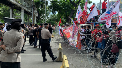 Demo Ribuan Buruh Di Patung Kuda Hari Ini Untuk Tuntut Uu Ciptaker