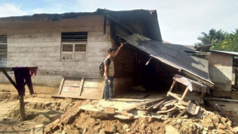 Bpbd Rumah Dan Jembatan Di Aceh Timur Rusak Diterjang Banjir Longsor