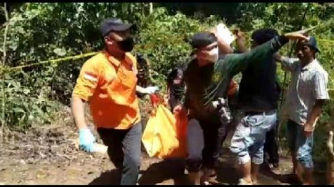 Diduga Rebutan Durian Bocah Tewas Dimutilasi Teman Sendiri