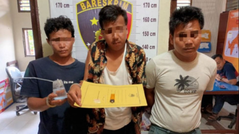 Asik Pesta Sabu Oknum Tenaga Honorer Dan Rekannya Diringkus