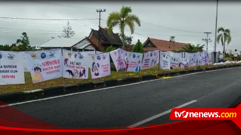 5 020 Spanduk Perangi Narkoba Di Gunung Mas Kalteng Raih Rekor MURI