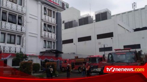 Gedung Dprd Jabar Kebakaran Polisi Gerak Cepat Amankan Cctv