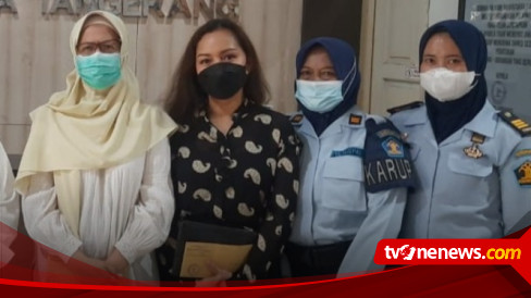 Mantan Jaksa Pinangki Dulu Berjilbab Saat Sidang Suap Djoko Tjandra