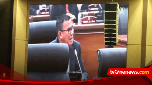 Fraksi Pdip Interupsi Di Tengah Rapat Paripurna Pengumuman