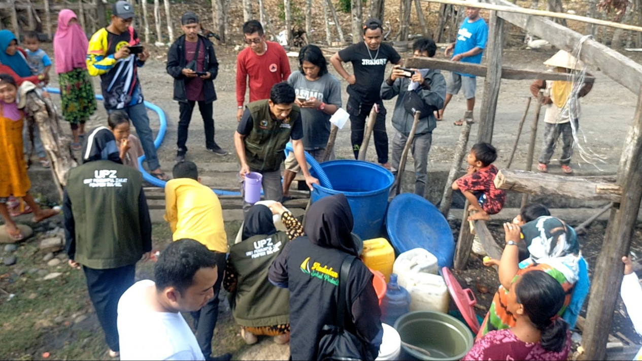 Pemprov Sulsel Realisasi Penyaluran Air Bersih Di Dusun Malelaya Dan