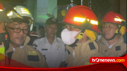 Tinjau Kebakaran Kubah Masjid Jakarta Islamic Center Heru Budi