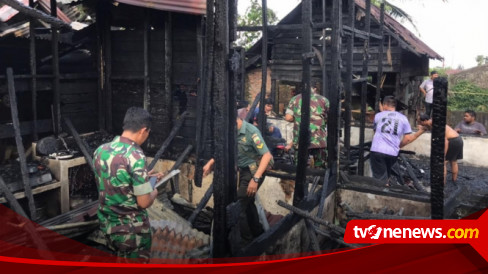 Tiga Unit Rumah Tempat Usaha Ludes Terbakar