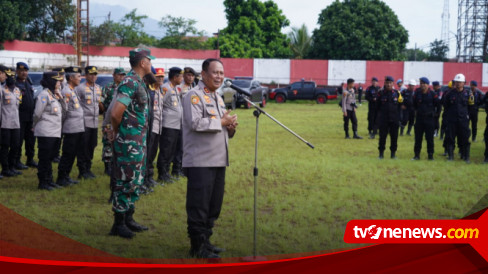 Polri Kerahkan Ribuan Personel Bersihkan Puing Puing Pasca Gempa Cianjur