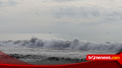 Wisatawan Diminta Waspada Gelombang Tinggi Di Laut Selatan Jabar DIY