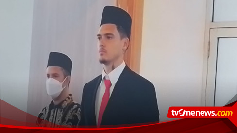 Fakta Fakta Shayne Pattynama Resmi Jadi Wni Fasih Lantunkan Indonesia