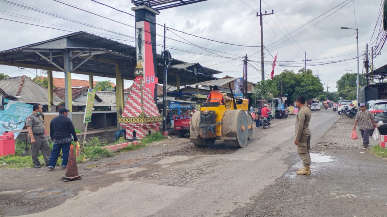 Pemkab Sidoarjo Perbaiki Jalan Kabupaten Wilayah Pesisir Yang Banyak