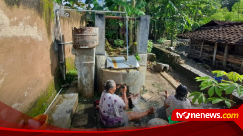 Heboh Warga Di Wonogiri Sebuah Sumur Semburkan Air Secara Alami