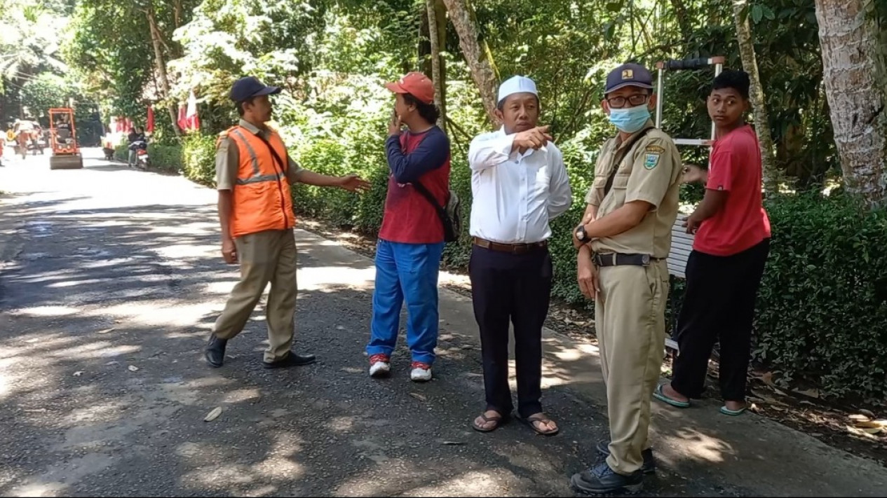 Prihatin Jalan Di Kampung Kelahirannya Jelek Pengusaha Asal Kebumen