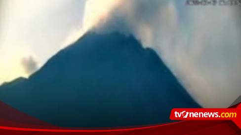 Jumat Pagi Gunung Merapi Kembali Luncurkan Guguran Lava Pijar Ke Barat