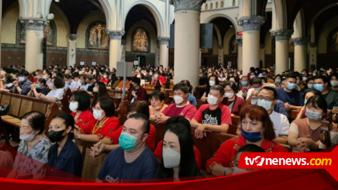 Ribuan Umat Kristiani Hadiri Ibadah Jumat Agung Di Katedral Jakarta