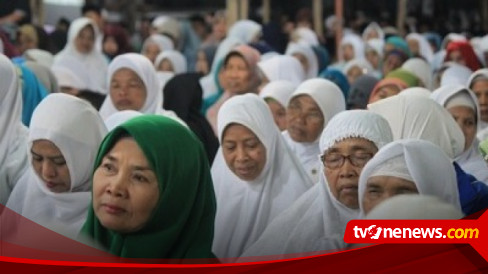 Mana Yang Lebih Baik Bagi Wanita Saat Idul Fitri Ikut Keluar Dan