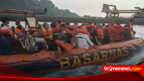 Ini Kronologi Kebakaran Kapal Ferry Kmp Royce Di Perairan Pelabuhan