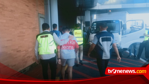 Bikin Geger Pemuda Bercanda Bawa Bom Di Dalam Pesawat Di Bandara