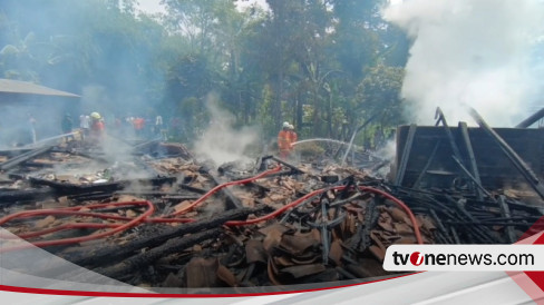 Satu Rumah Dan Dua Sepeda Motor Di Salatiga Ludes Terbakar Diduga