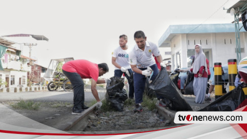 Sambut HUT RI Ke 78 Puluhan Volunteer Milenial Gelar Aksi Bersih