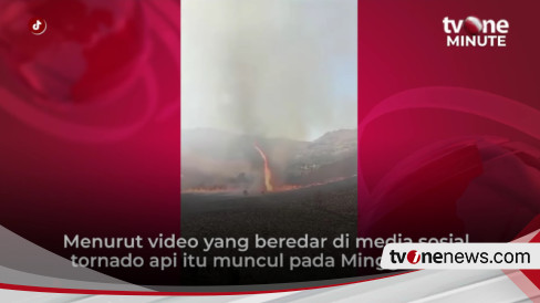 Detik Detik Tornado Api Muncul Di Tengah Kebakaran Gunung Bromo