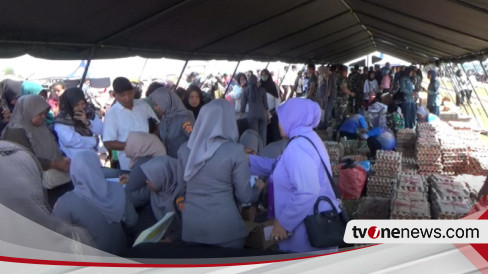 Bazar Sembako Murah Tni Kogabwilhan I Dipadati Warga Di Tanjungpinang