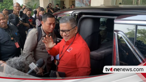 Hasto Ungkap Deklarasi Ganjar Mahfud MD Dari Kaum Muda Juga Akan