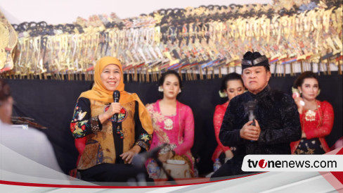 Wayang Kulit Dalam Rangka Hari Jadi Ke 78 Jatim Gubernur Khofifah