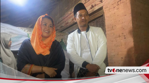 Yenny Wahid Awali Kampanye Ganjar Mahfud Ke Makam Sunan Gunung Jati