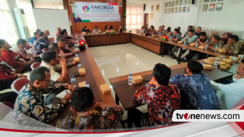 Peringati Hari Antikorupsi Sedunia Kajari Bojonegoro Ingatkan Kades