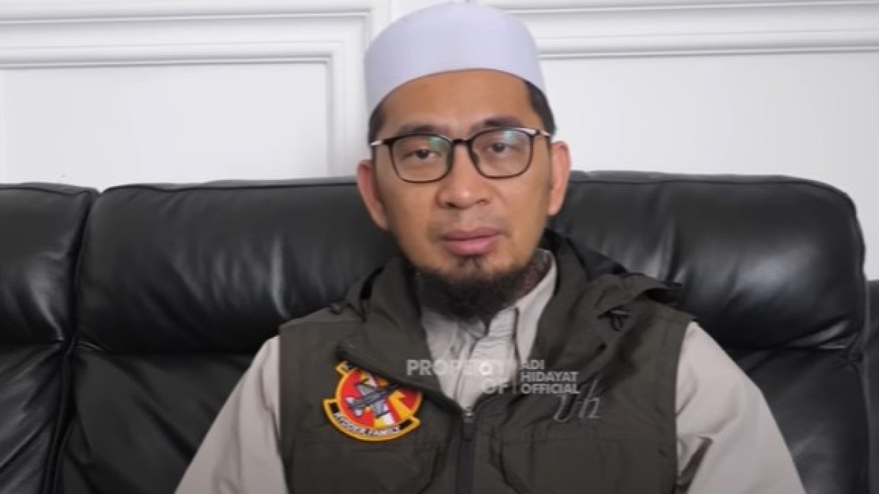 Ambil Uangnya Jangan Coblos Orangnya Ustaz Adi Hidayat Tegas Katakan