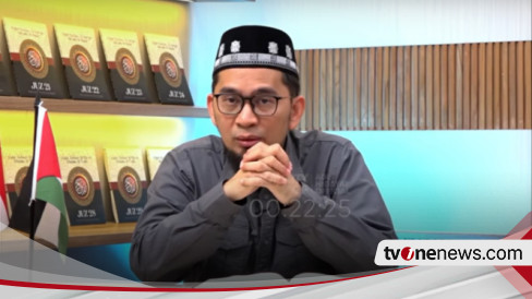 Ramai Fatwa Ulama Wajib Pilih Paslon Tertentu Ustaz Adi Hidayat