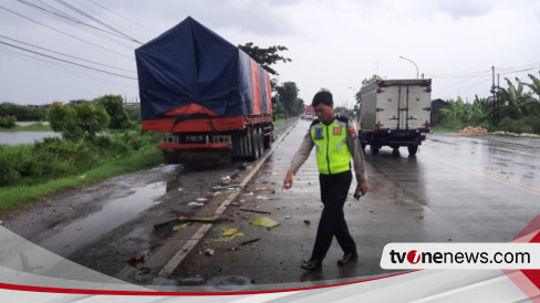 Kecelakaan Maut Dua Truk Di Jalur Pantura Duduksampeyan Gresik Seorang