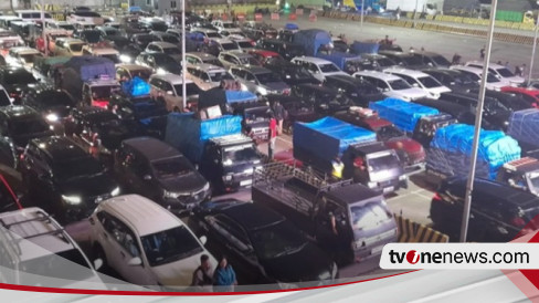 Info Mudik Pelabuhan Merak Ramai Lancar Di H 7 Lebaran