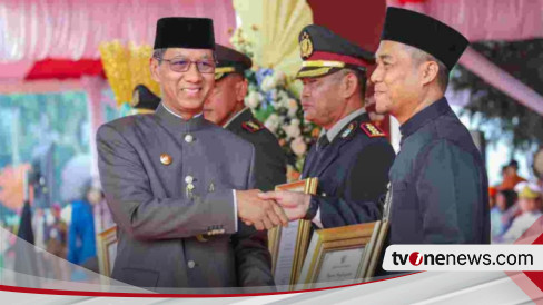 Berlangsung Khidmat Dan Meriah Warga Ikuti Upacara HUT Ke 497 Jakarta