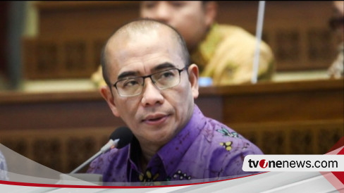 Hasyim Asy Ari Dipecat Usai Terbukti Lakukan Tindak Asusila DPR RI