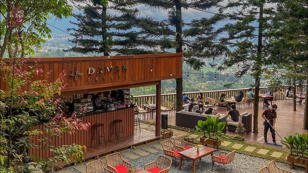 Tempat Wisata di Puncak
            - galeri foto