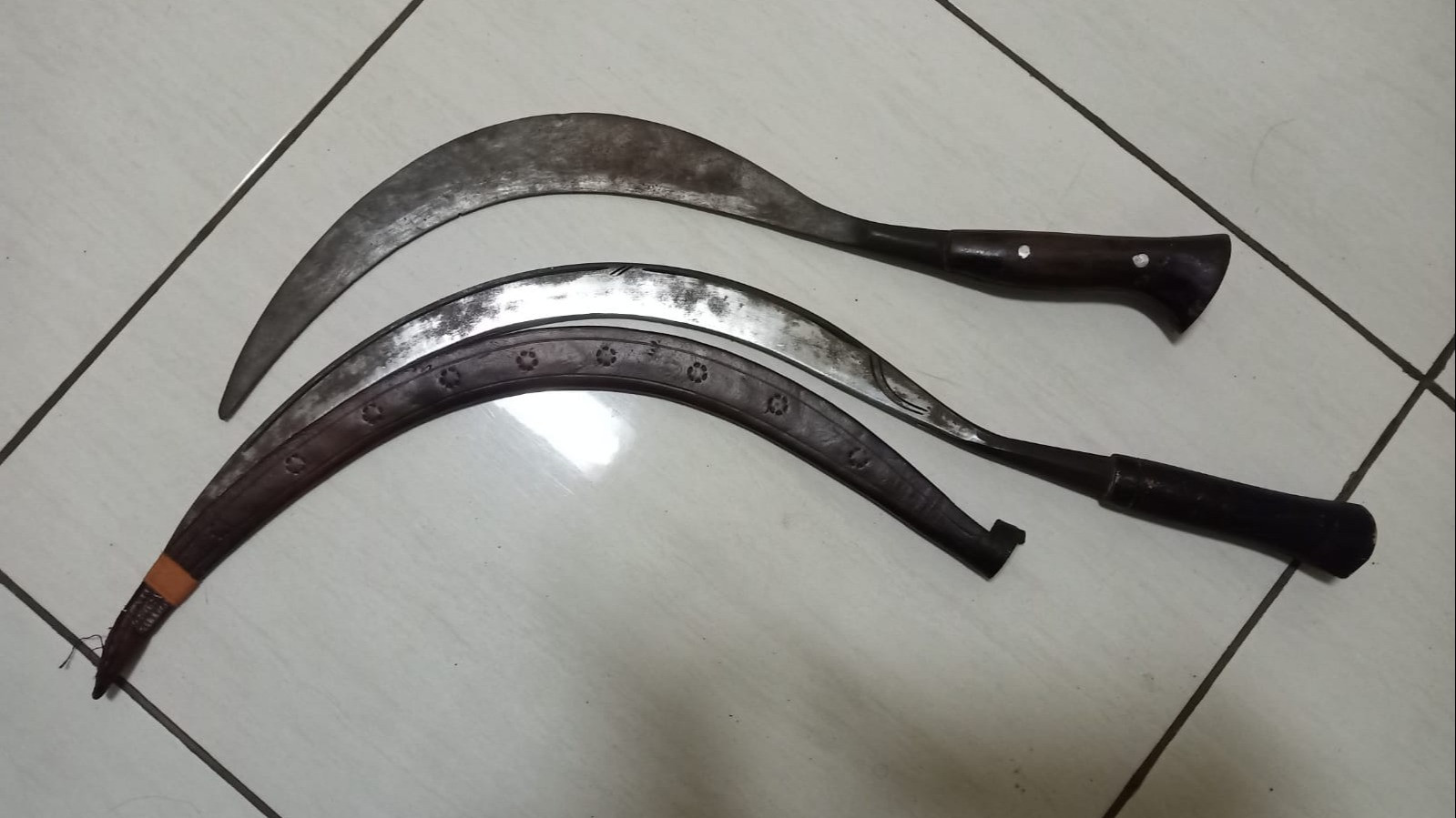 Ini Tampang Remaja yang Begal Polisi di Bekasi
            - galeri foto