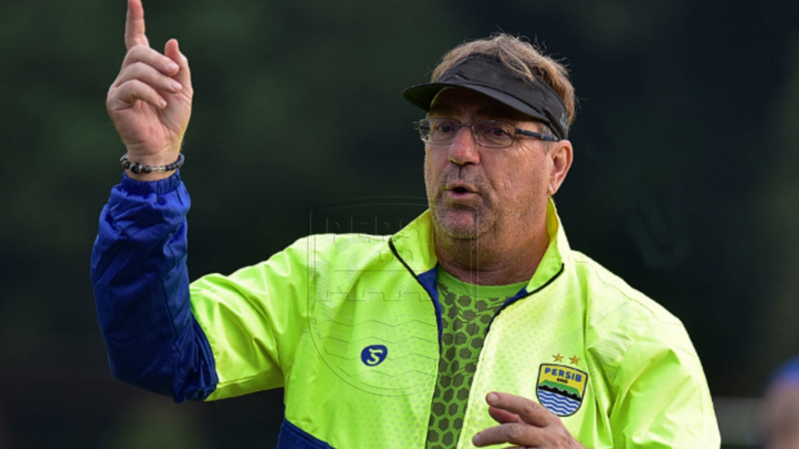 Pelatih Persib Bandung, Robert Rene Alberts