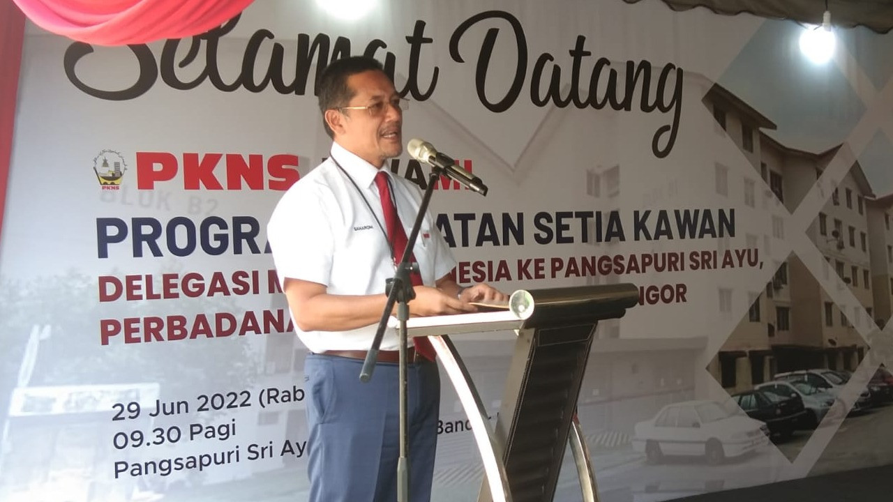 Pengurus Besar Kanan Pentadbiran Perbadanan Kemajuan Negeri Selangor (PKNS), Saharom Mohni.