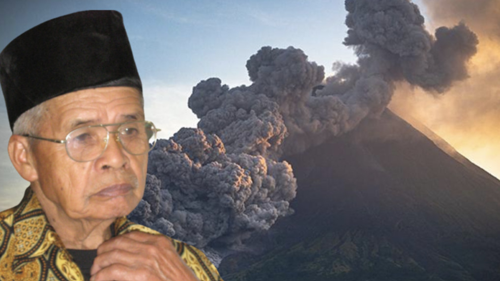Mbah Maridjan menjadi korban erupsi Gunung Merapi