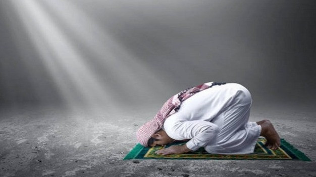 Apa Perbedaan Shalat Fajar dan Qabliyah Subuh? Begini Penjelasan Buya Yahya
            - galeri foto