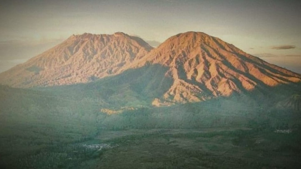 Gunung Raung