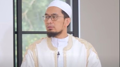 Ustaz Adi Hidayat