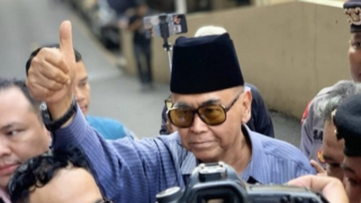 Panji Gumilang Tersangka, MUI Jabar Pastikan Santri Al-Zaytun Terima Hak Sebagai Peserta Didik
            - galeri foto