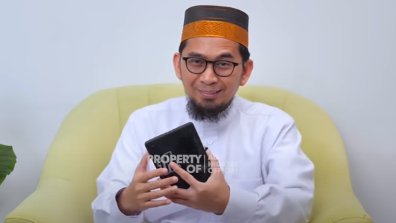 Ustaz Adi Hidayat