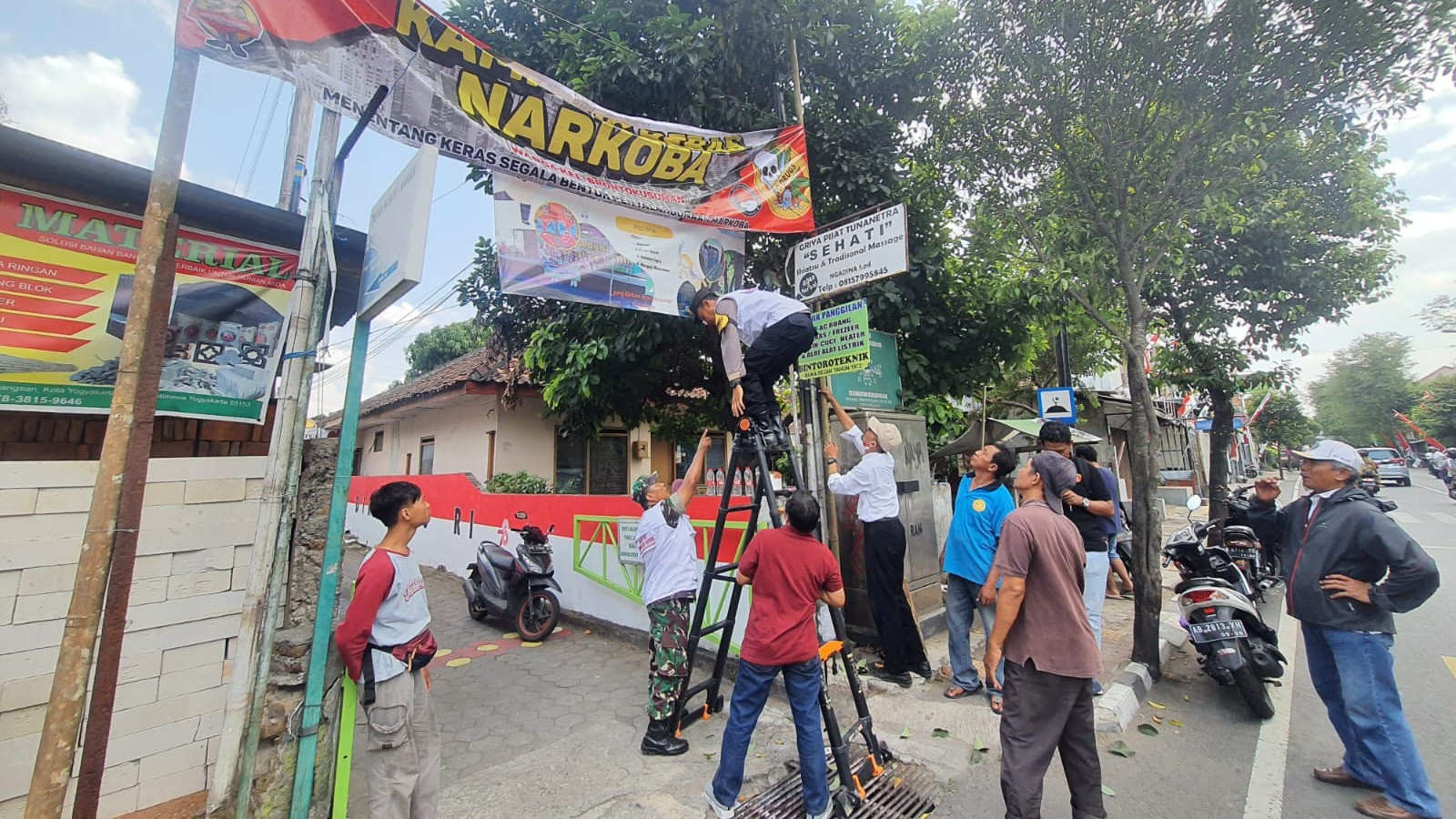 Lima Wilayah Ini jadi Percontohan Kampung Bebas Narkoba di Daerah Istimewa Yogyakarta
            - galeri foto